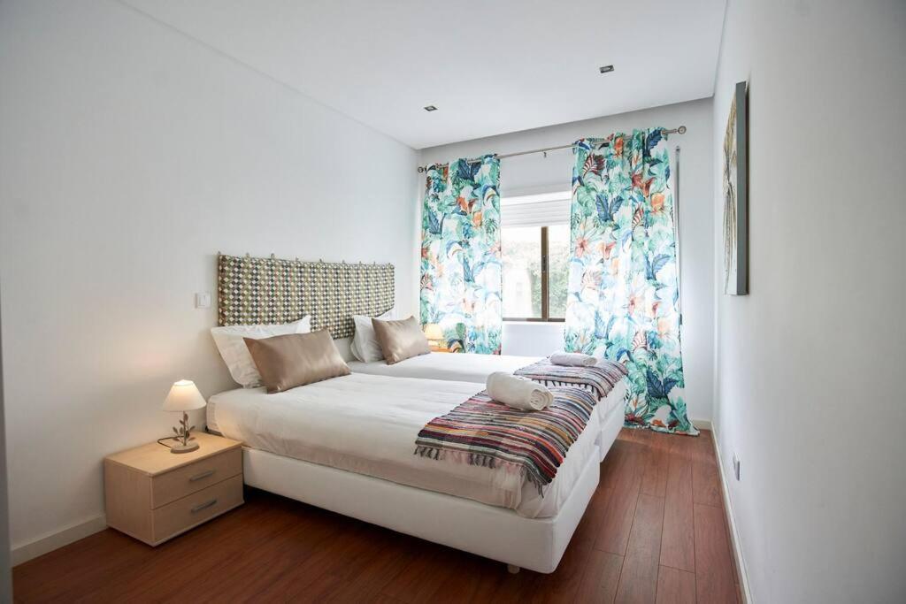 So Family Porto Apartment Exterior foto